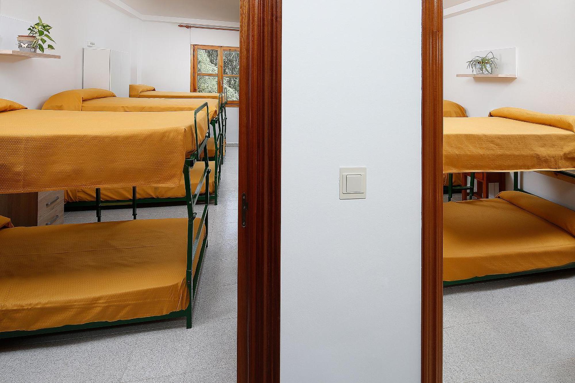 Albergue Sierra De Arbe Naval 외부 사진