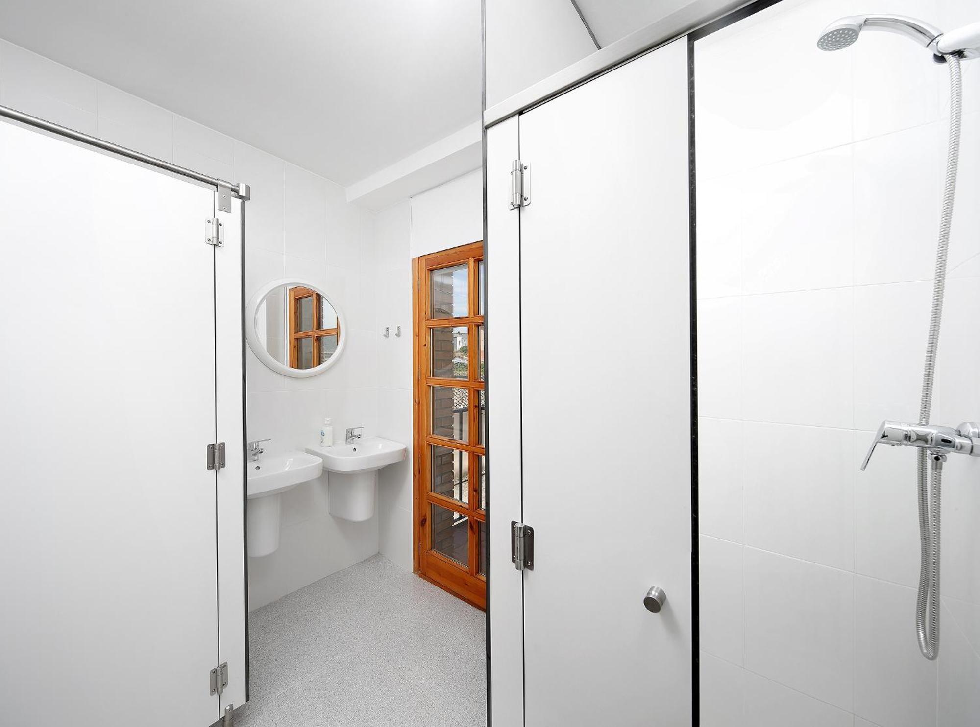 Albergue Sierra De Arbe Naval 외부 사진