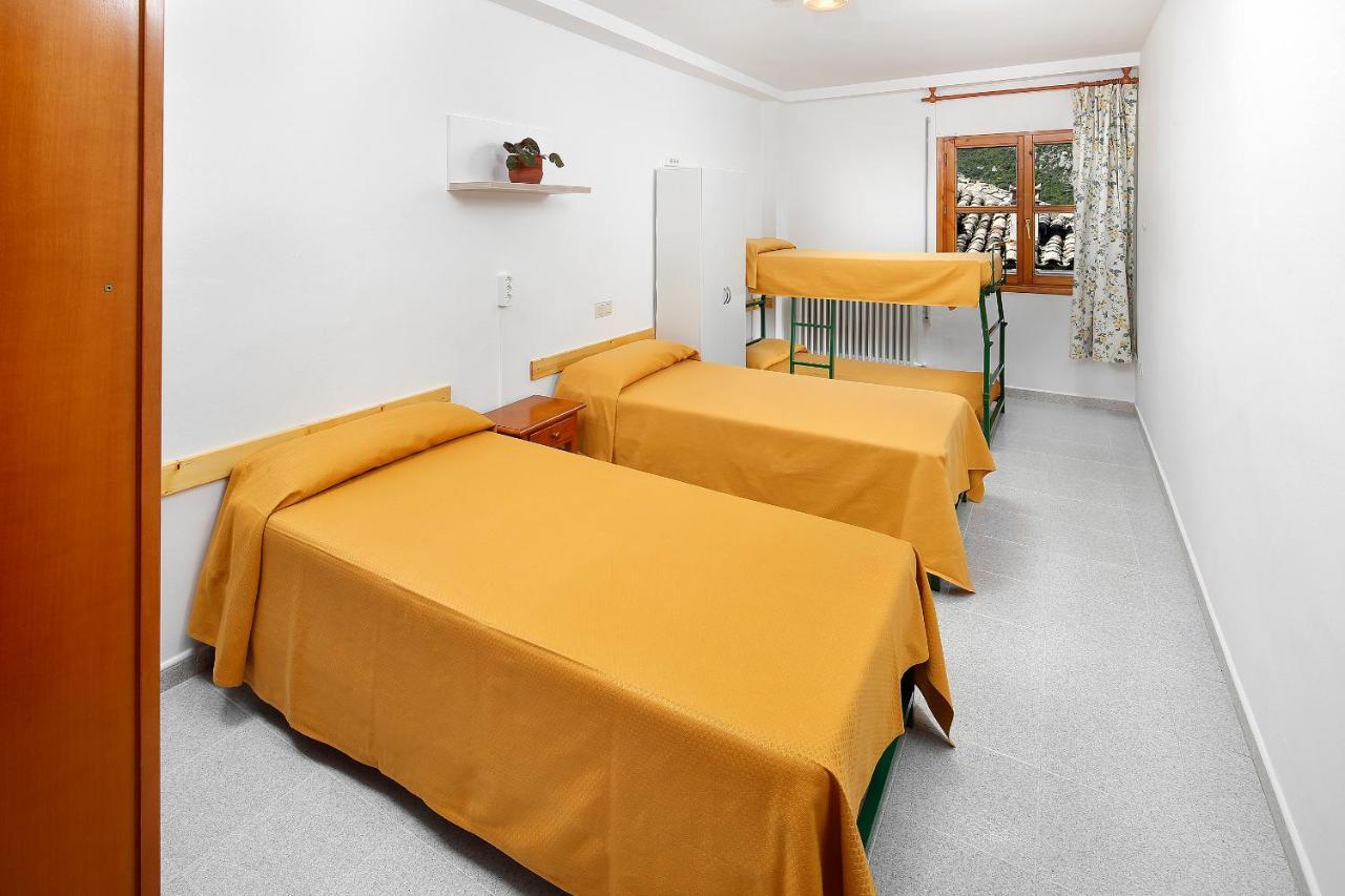 Albergue Sierra De Arbe Naval 외부 사진
